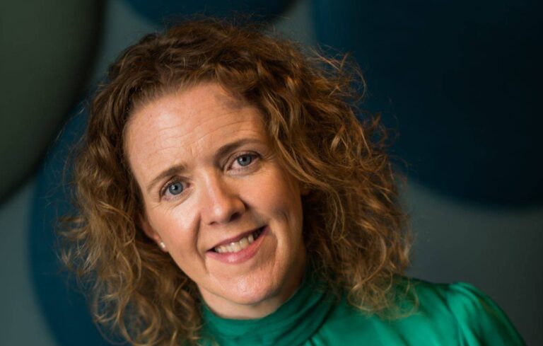 Louise McElvaney Headshot