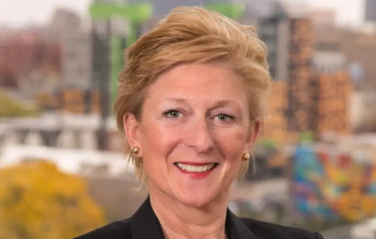 Helen Marshall headshot