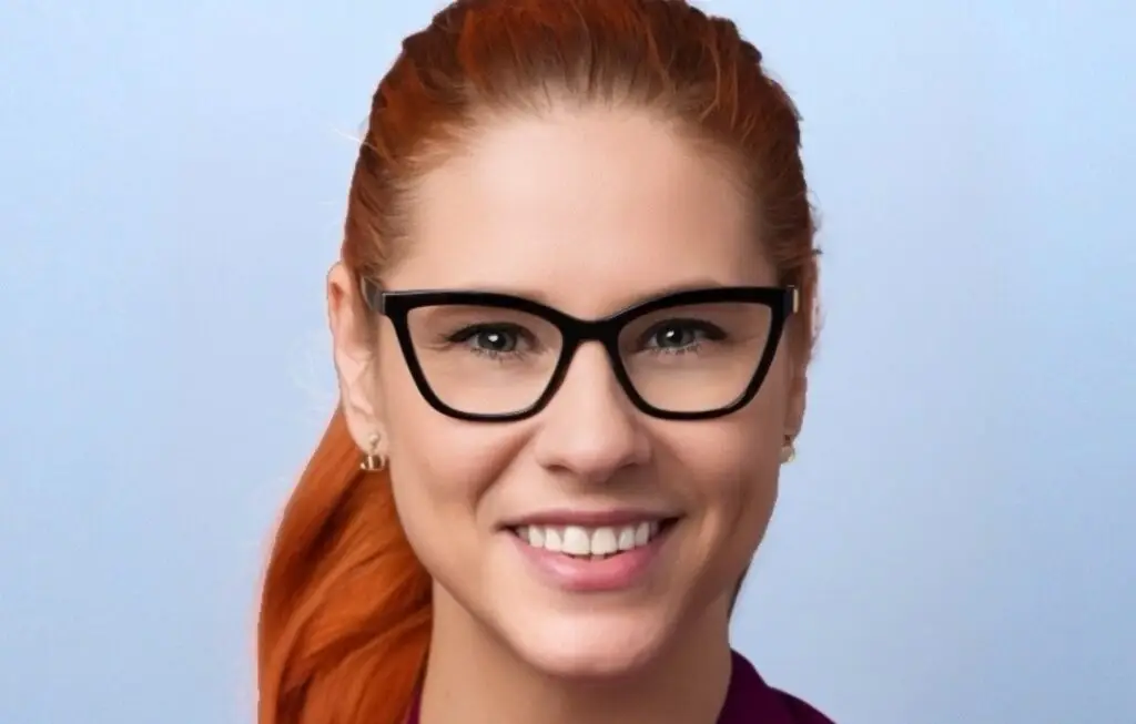 Steffi Harges headshot