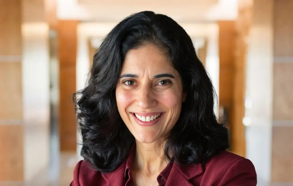 Anjana Berde headshot