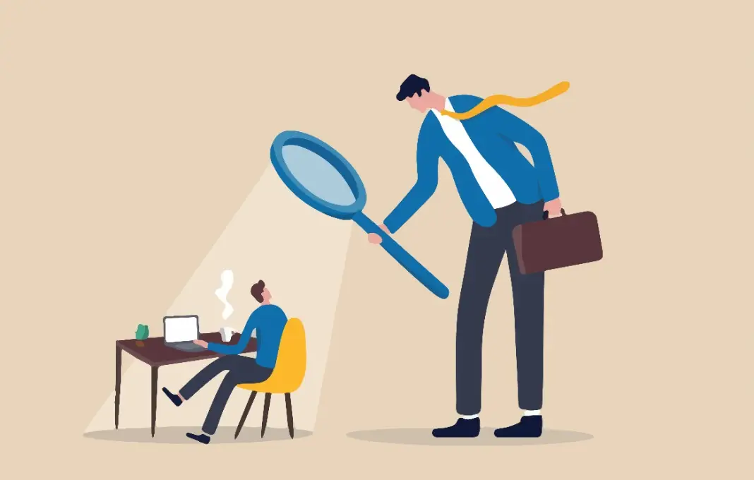 boss using magnifying glass keep looking at employee