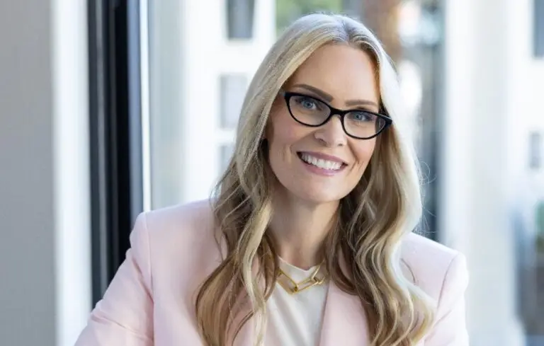 Rachel Shaw headshot