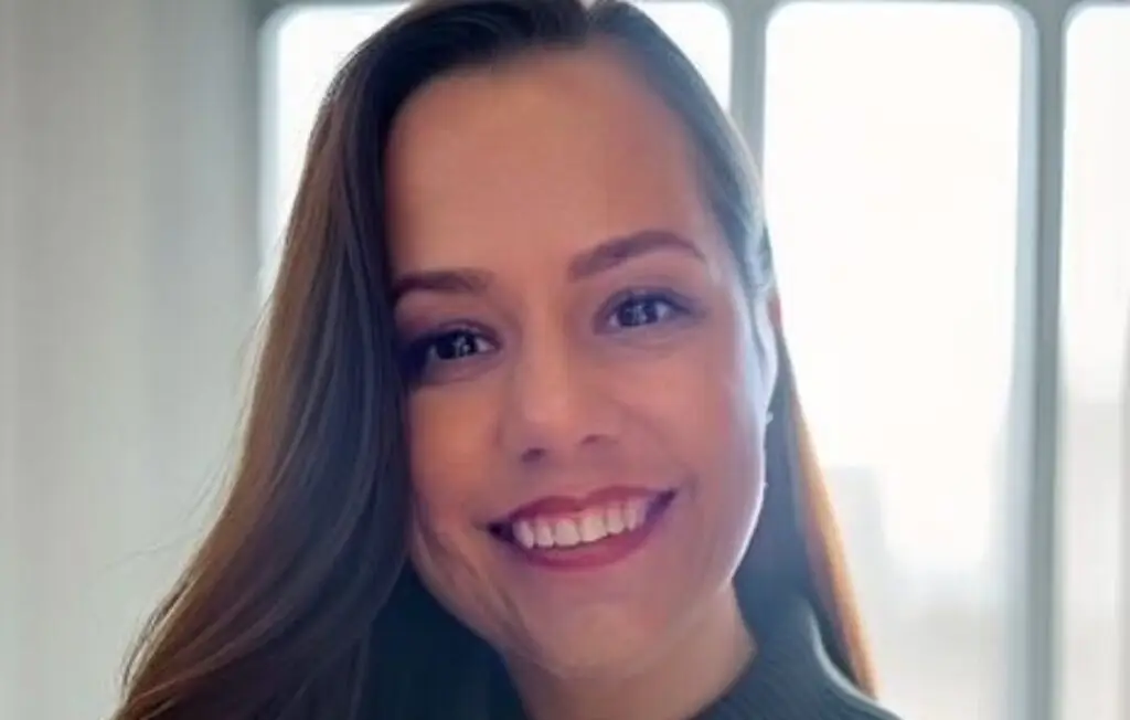 Joanna Kmiec headshot