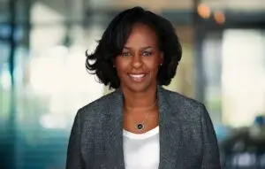 Leslie Patterson headshot